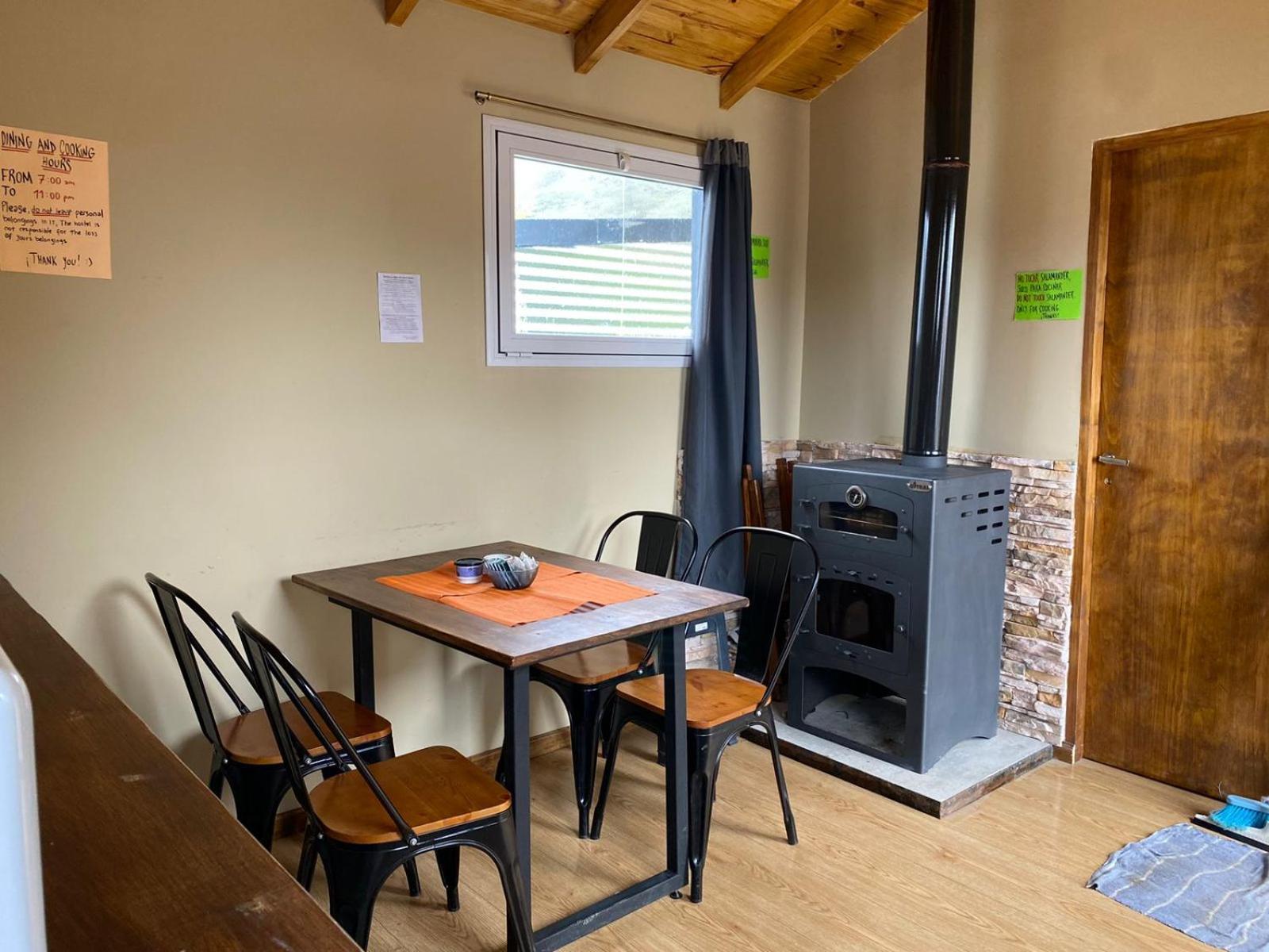 Hostel El Paredon 厄尔查尔坦 外观 照片